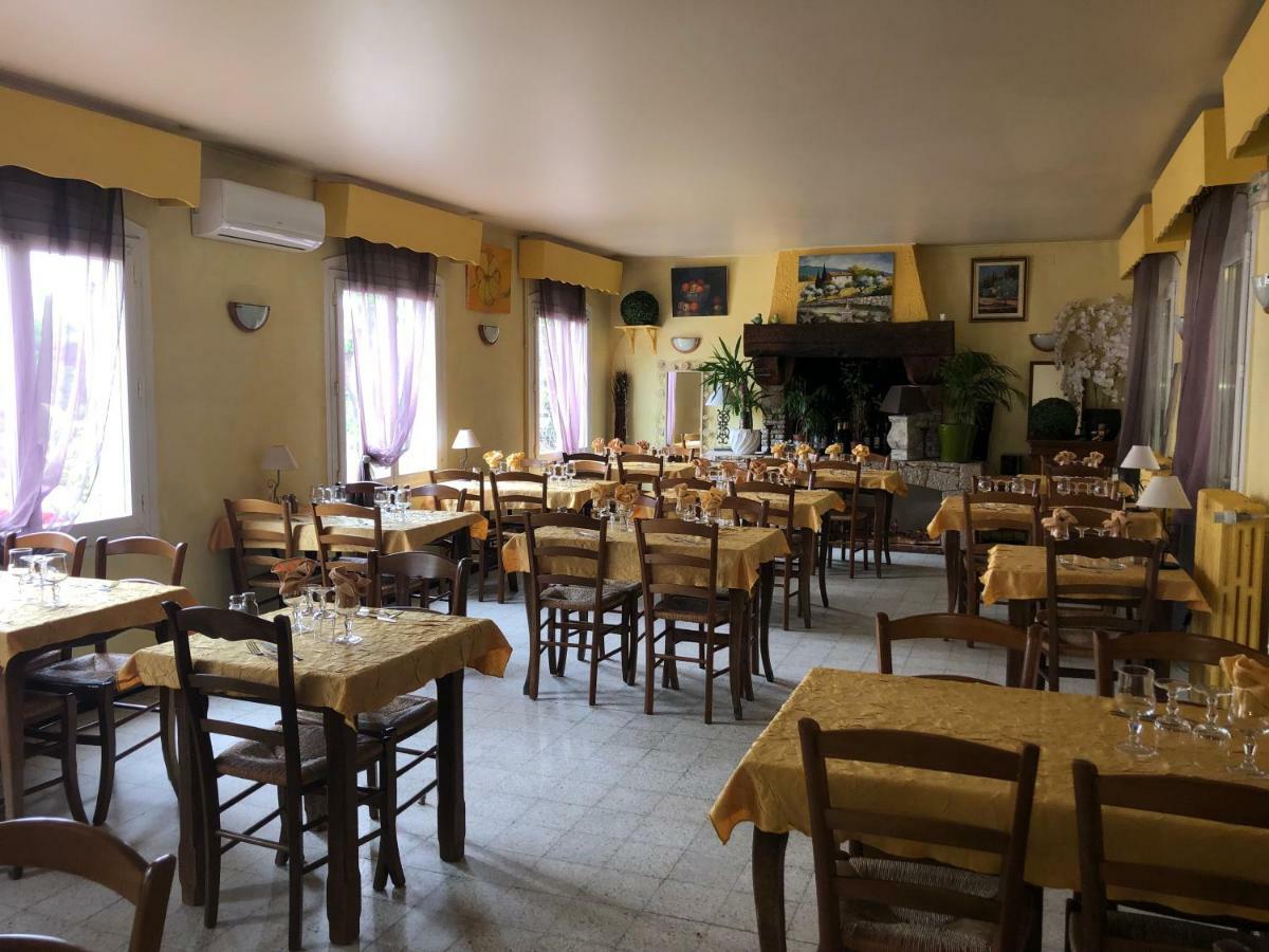 Отель Le Provencal Оп Экстерьер фото