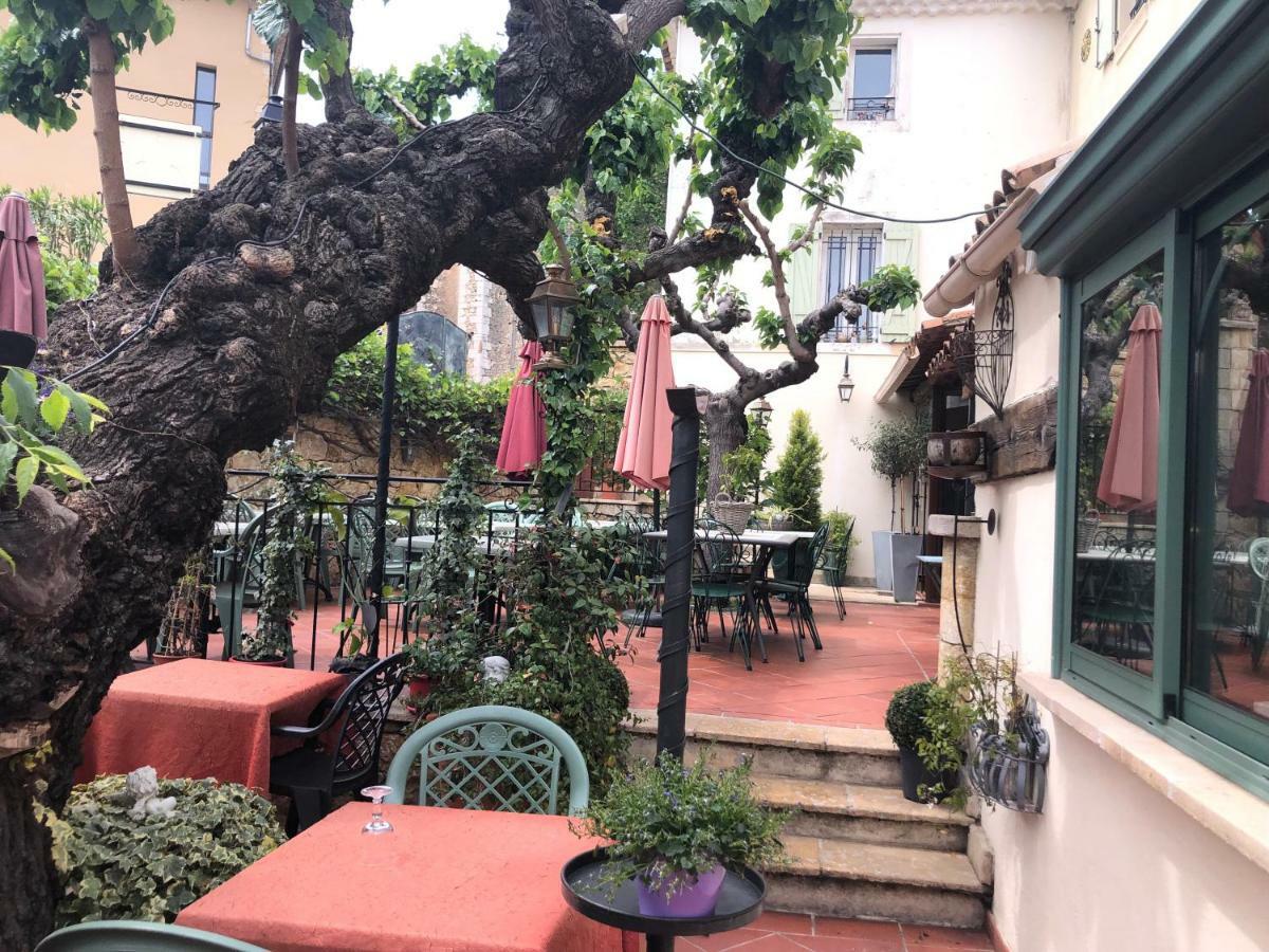 Отель Le Provencal Оп Экстерьер фото